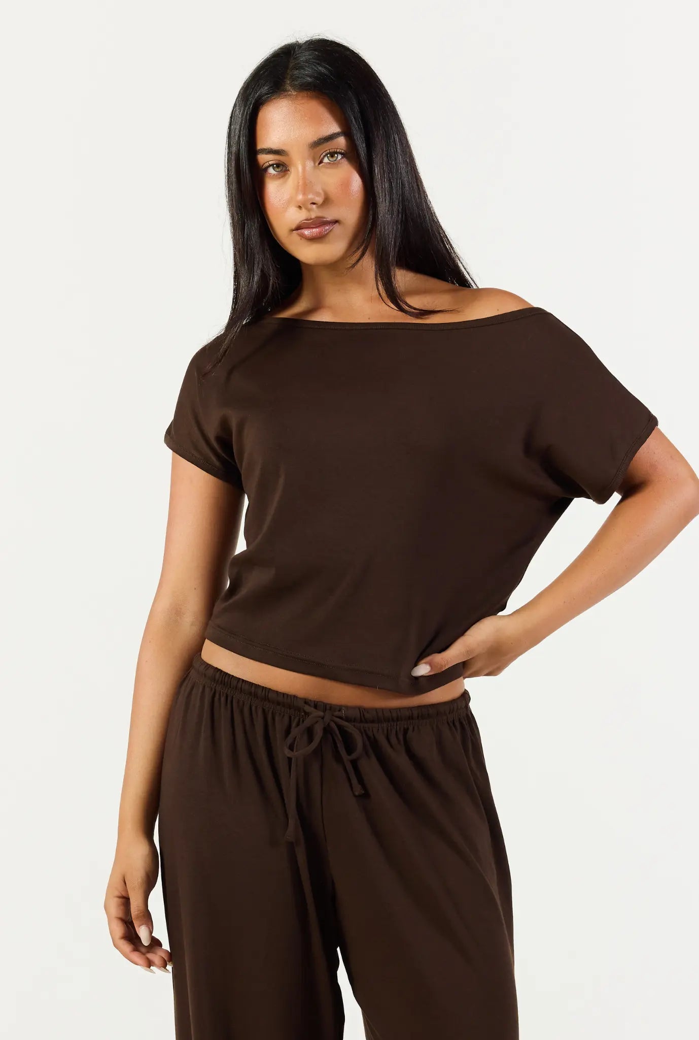 Flow Boat Neck T-Shirt - Choc