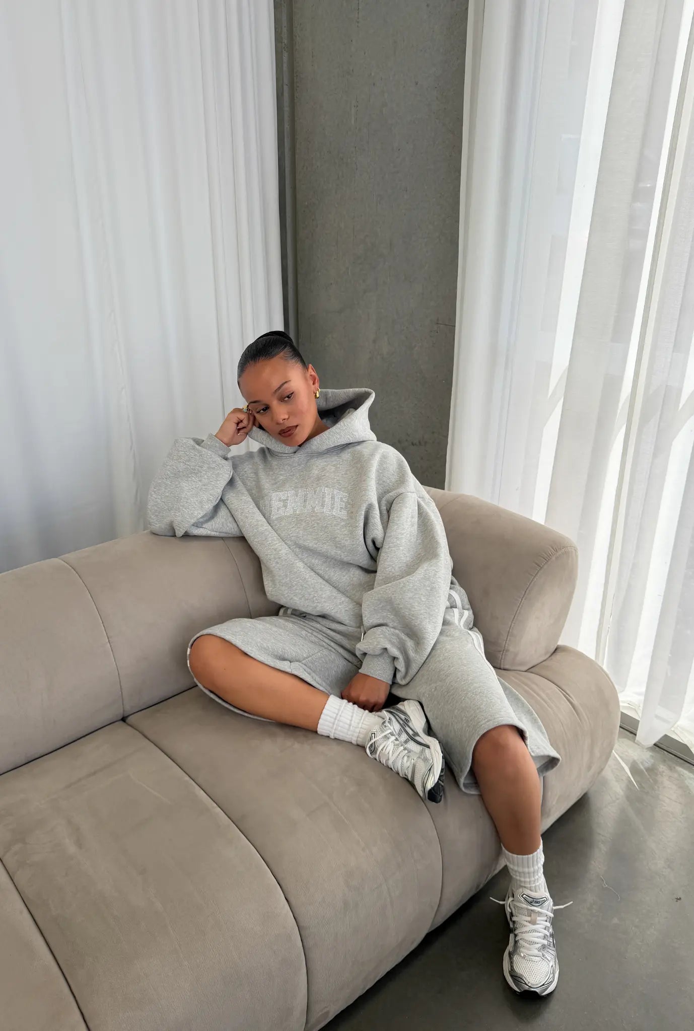 Hoodie Hoodie - Heather Grey