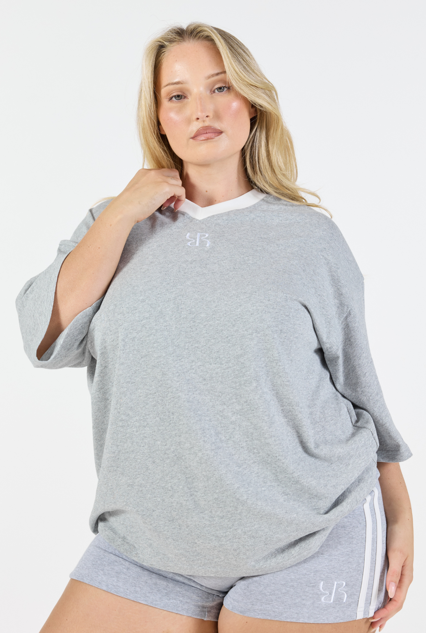 V Neck T-Shirt - Heather Grey
