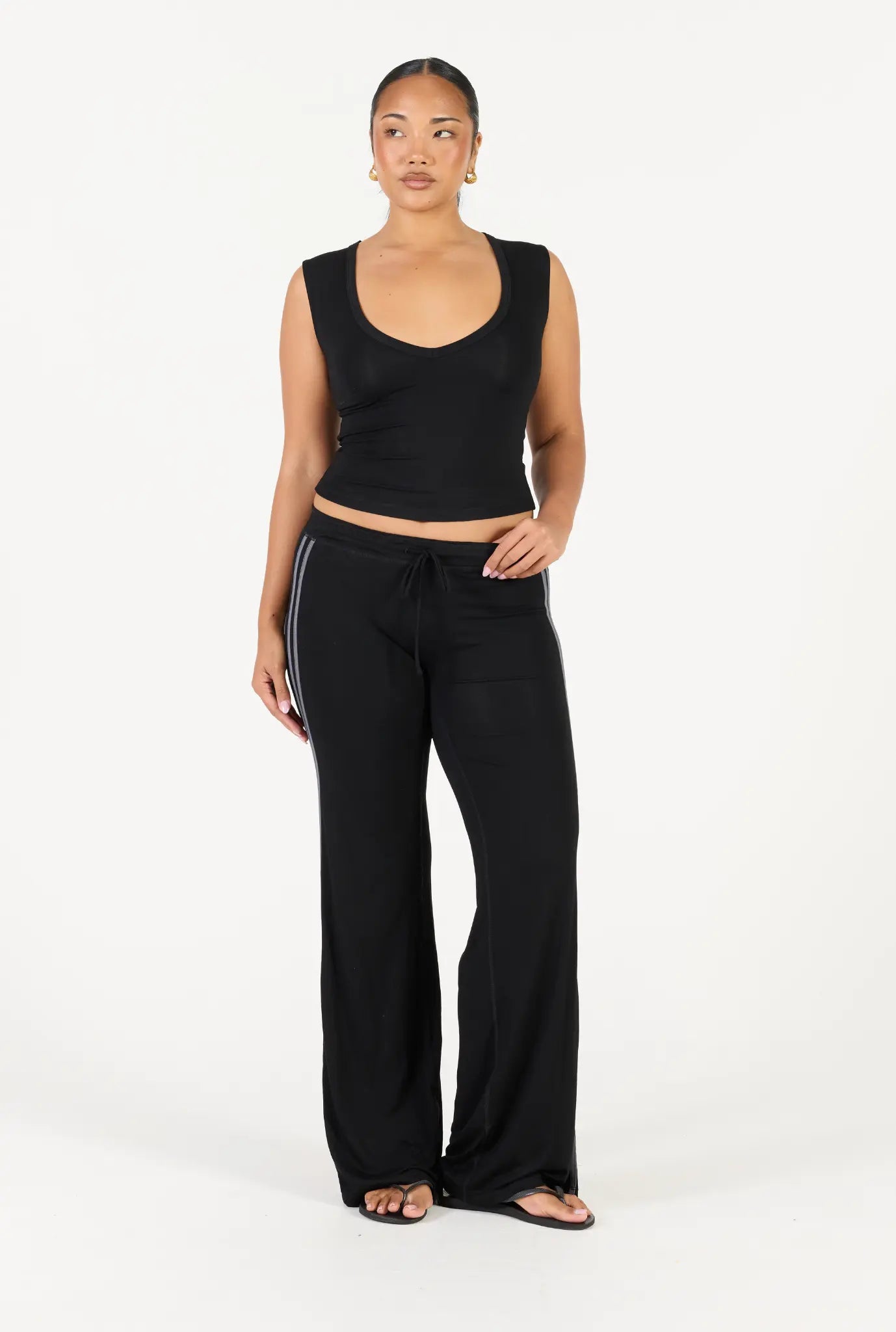V Neck Tank - Black