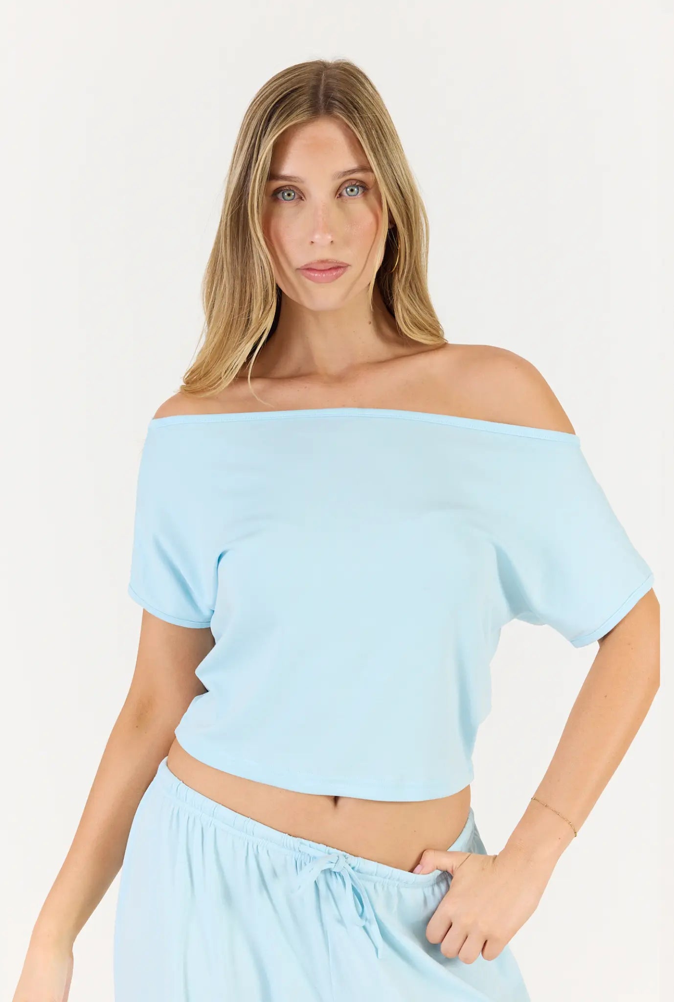 Flow Boat Neck T-Shirt - Baby Blue