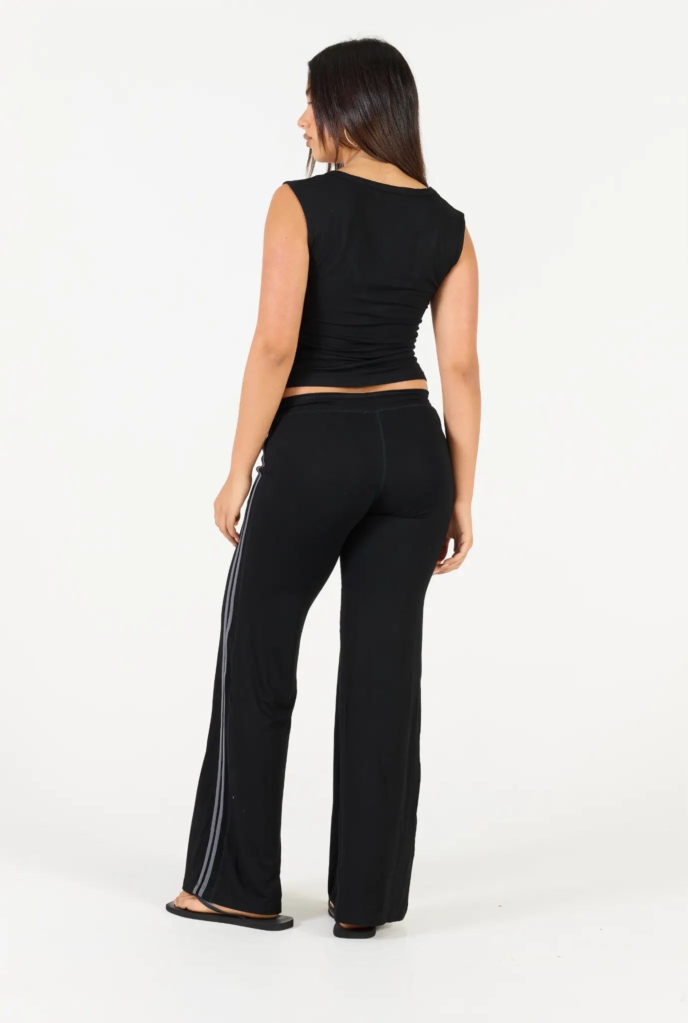 V Neck Tank - Black