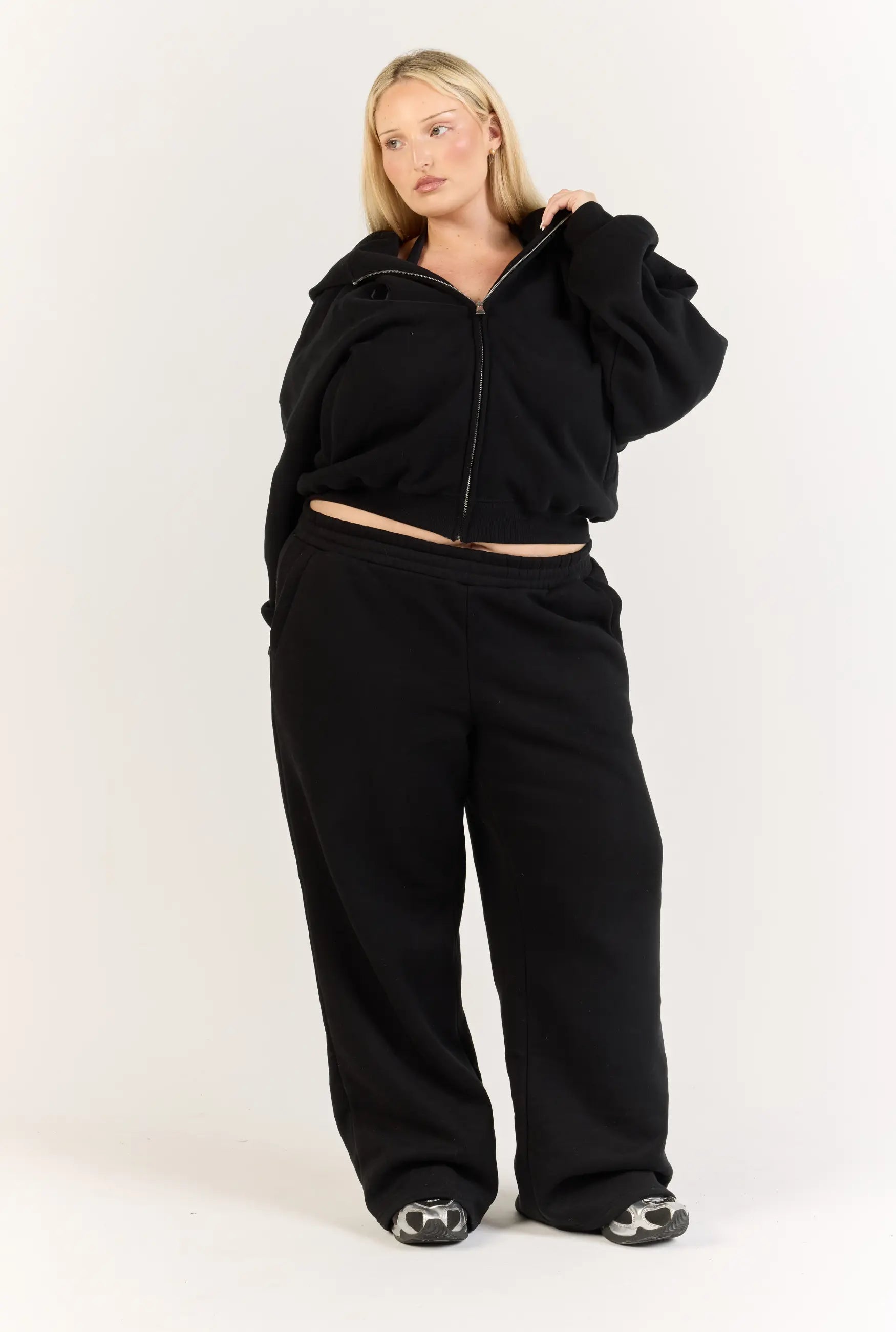 Perfect Straight Leg Sweats - Black